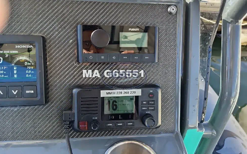 slider 9 Highfield Sport Range 650