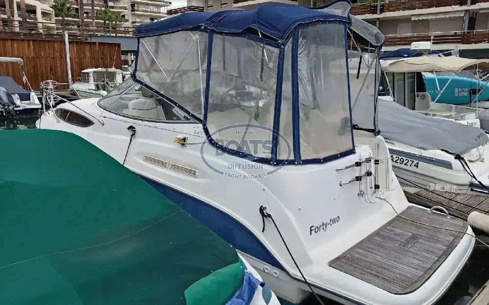 slider 1 Bayliner  245