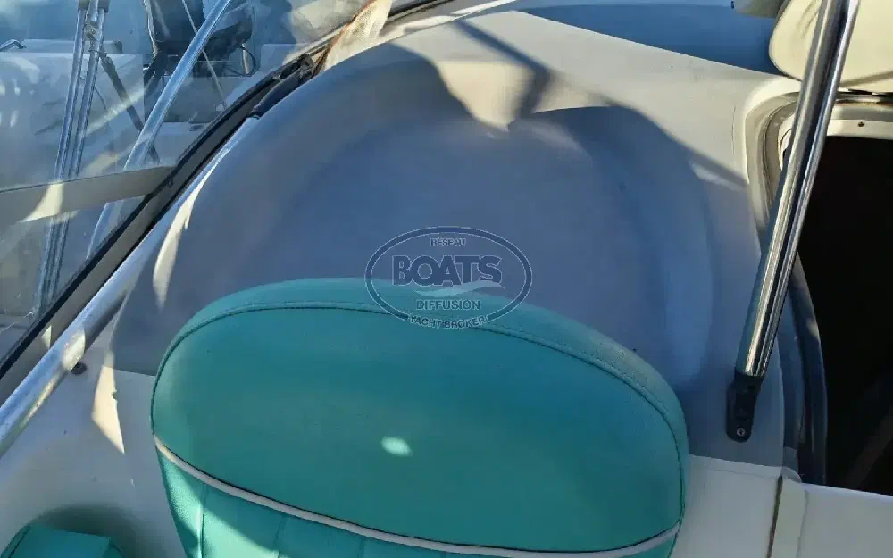 slider 12 Bayliner Cierra 245