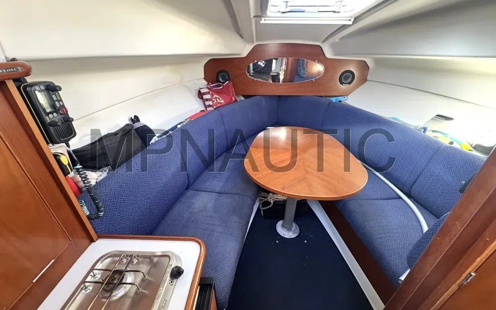 slider 9 Beneteau Flyer 701