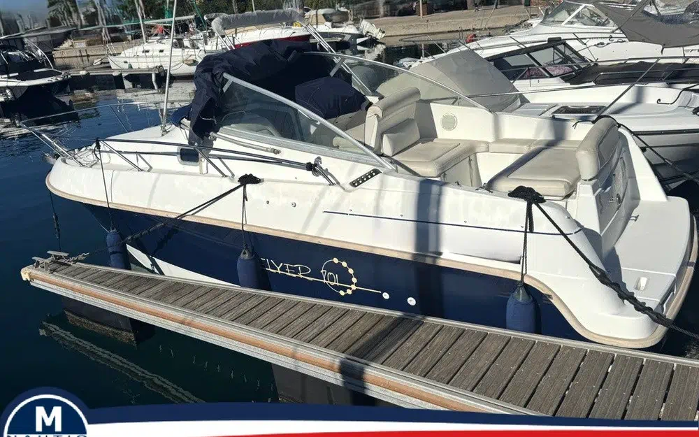 slider 0 Beneteau Flyer 701