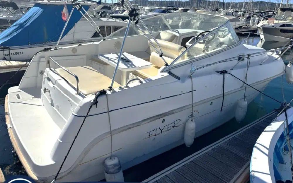 slider 0 Beneteau Flyer 701