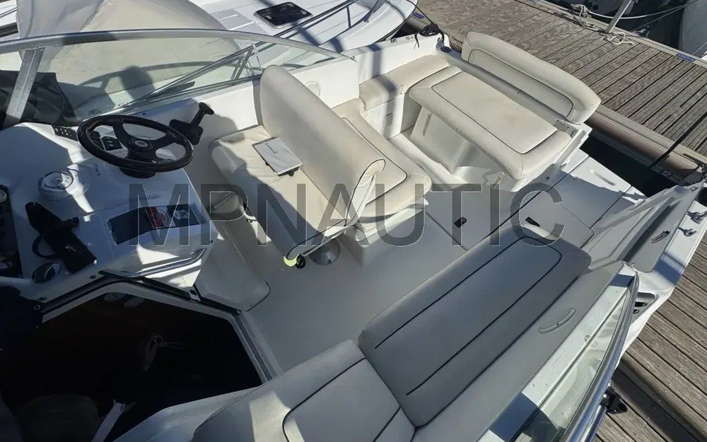 slider 3 Beneteau Flyer 701