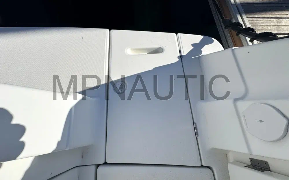 slider 7 Beneteau Flyer 701