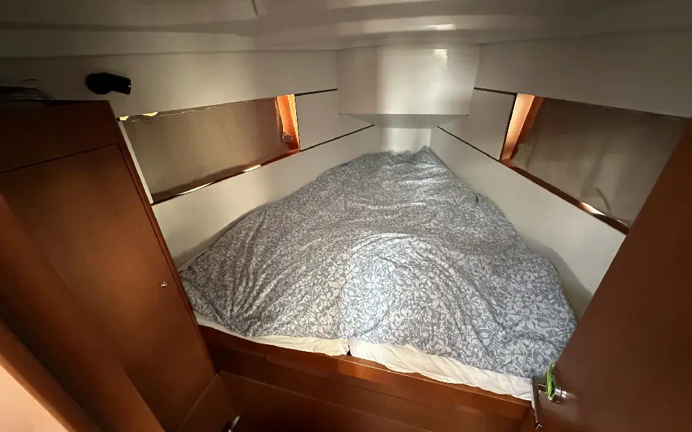 slider 38 Beneteau Oceanis 35.1