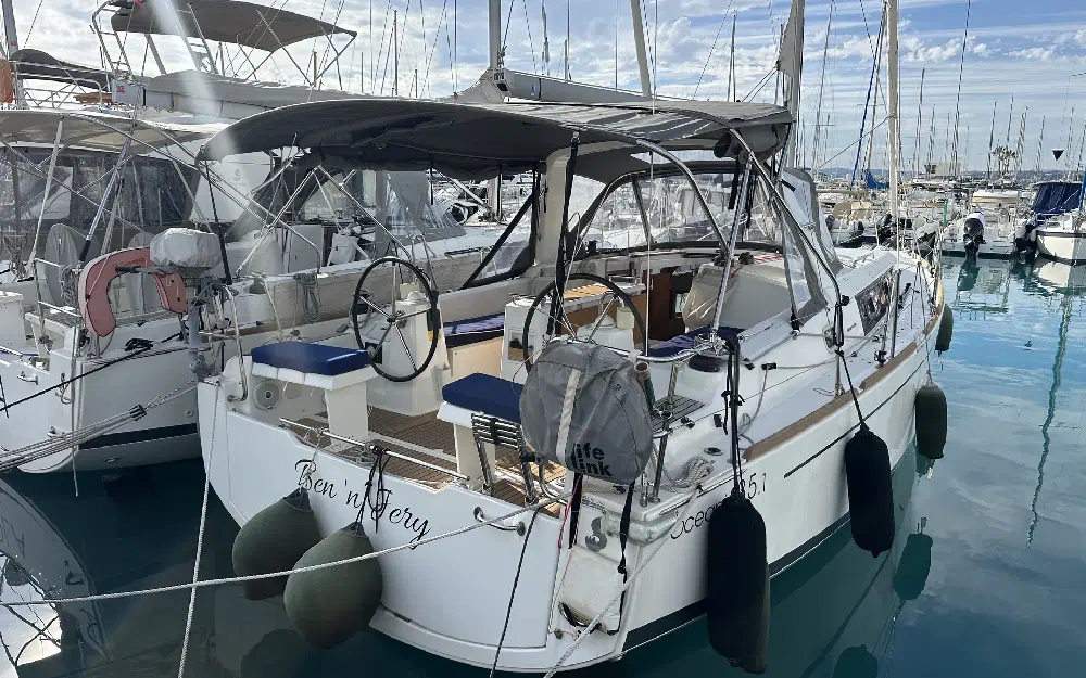 slider 3 Beneteau Oceanis 35.1