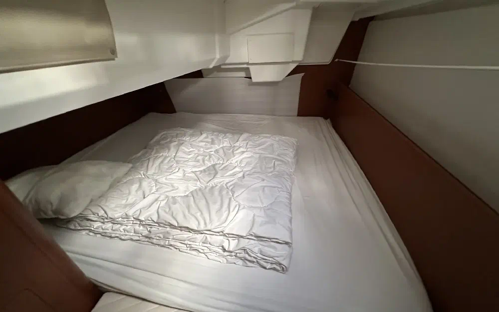 slider 41 Beneteau Oceanis 35.1