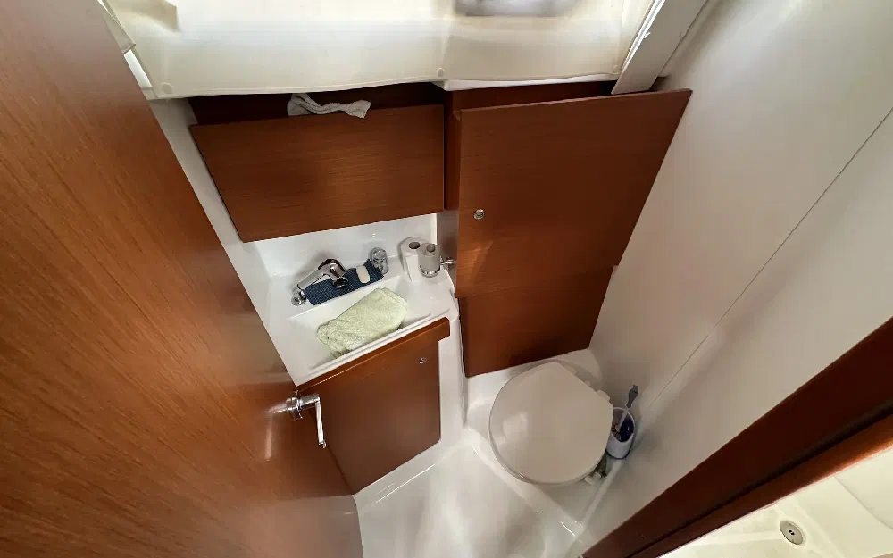 slider 43 Beneteau Oceanis 35.1