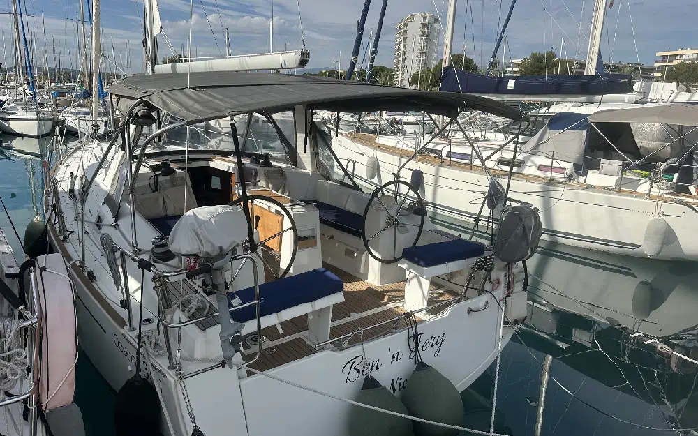 slider 5 Beneteau Oceanis 35.1