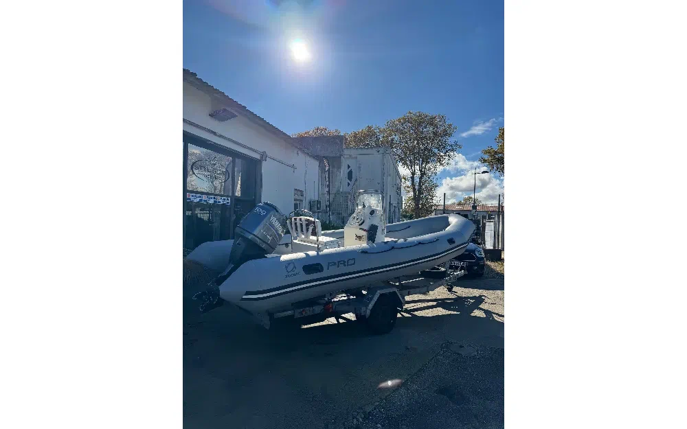 slider 1 Zodiac Pro 16 Man