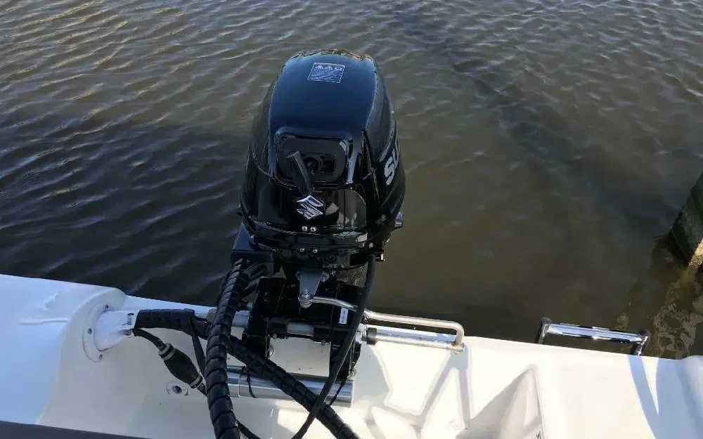 slider 11 Karel  400 Open