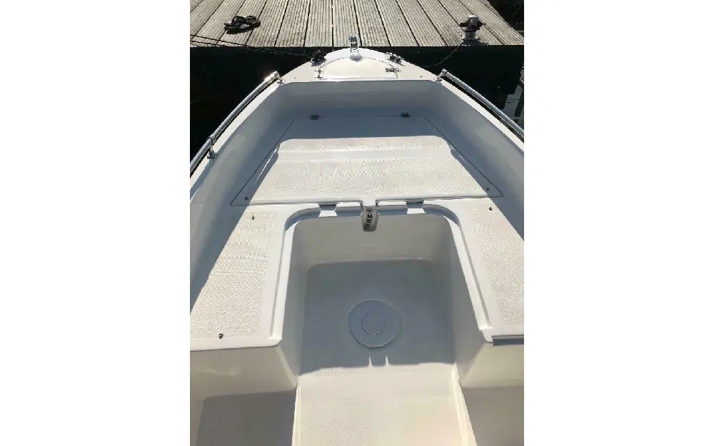 slider 4 Karel  400 Open