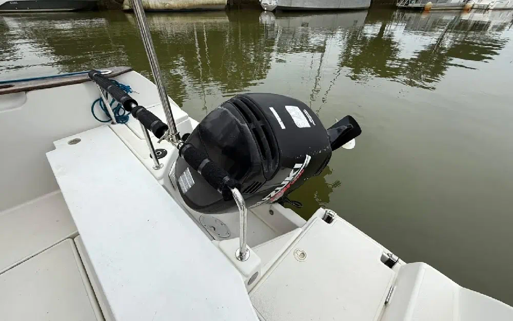 slider 13 Beneteau Antares 620