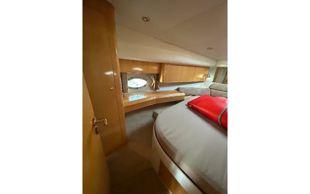 slider 10 Fairline Targa 38