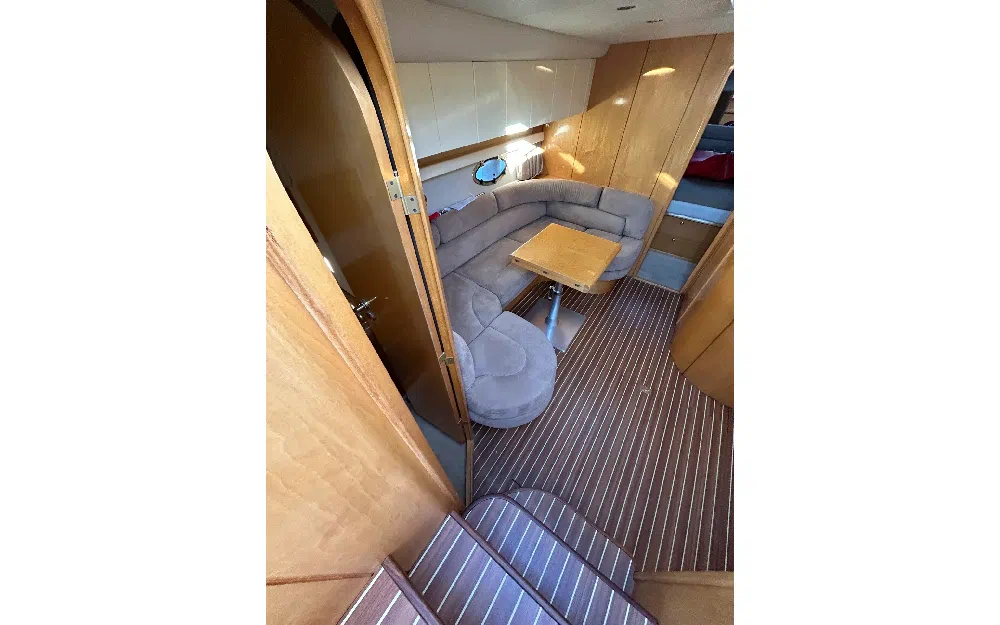 slider 12 Fairline Targa 38