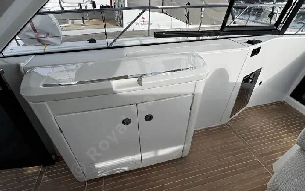 slider 11 Beneteau Gran Turismo 45