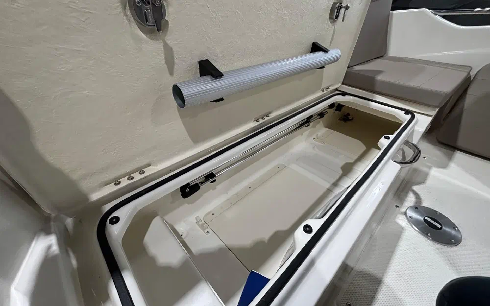 slider 15 Quicksilver Activ 675 Open