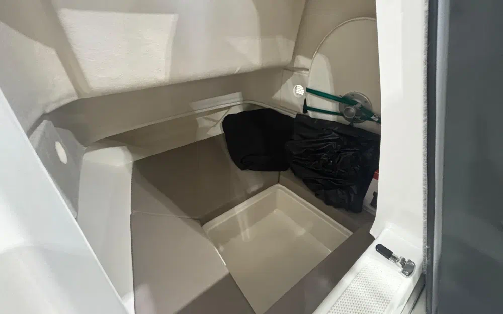 slider 12 Quicksilver Activ 675 Open