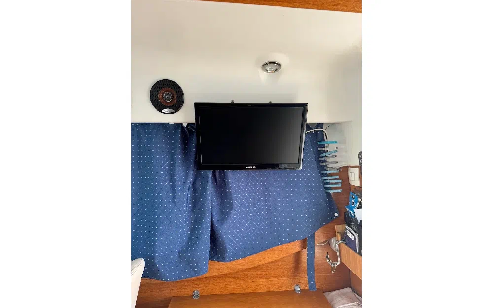 slider 11 Jeanneau Merry Fisher 805