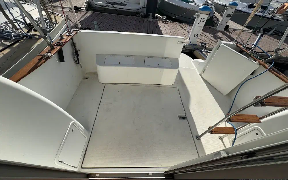 slider 8 Jeanneau Merry Fisher 805