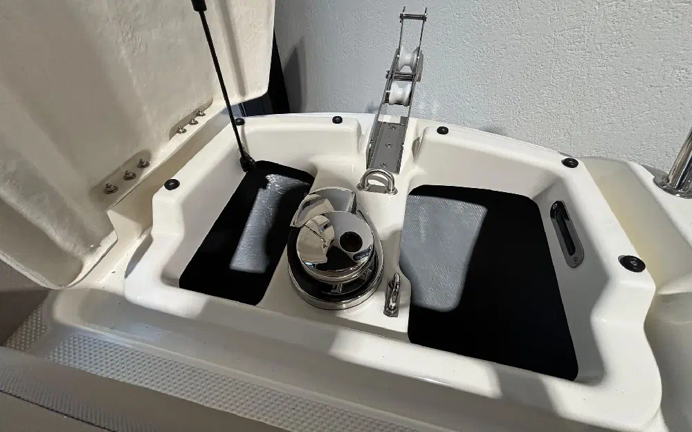 slider 13 Quicksilver Activ 675 Sundeck