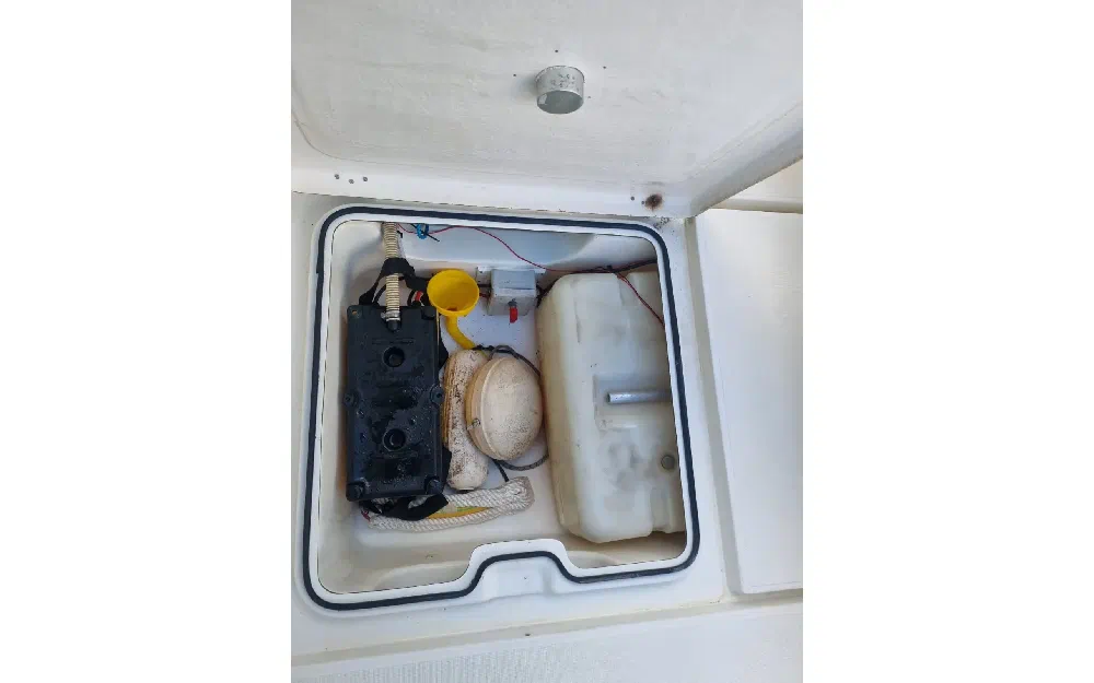 slider 9 Beneteau Antares 650