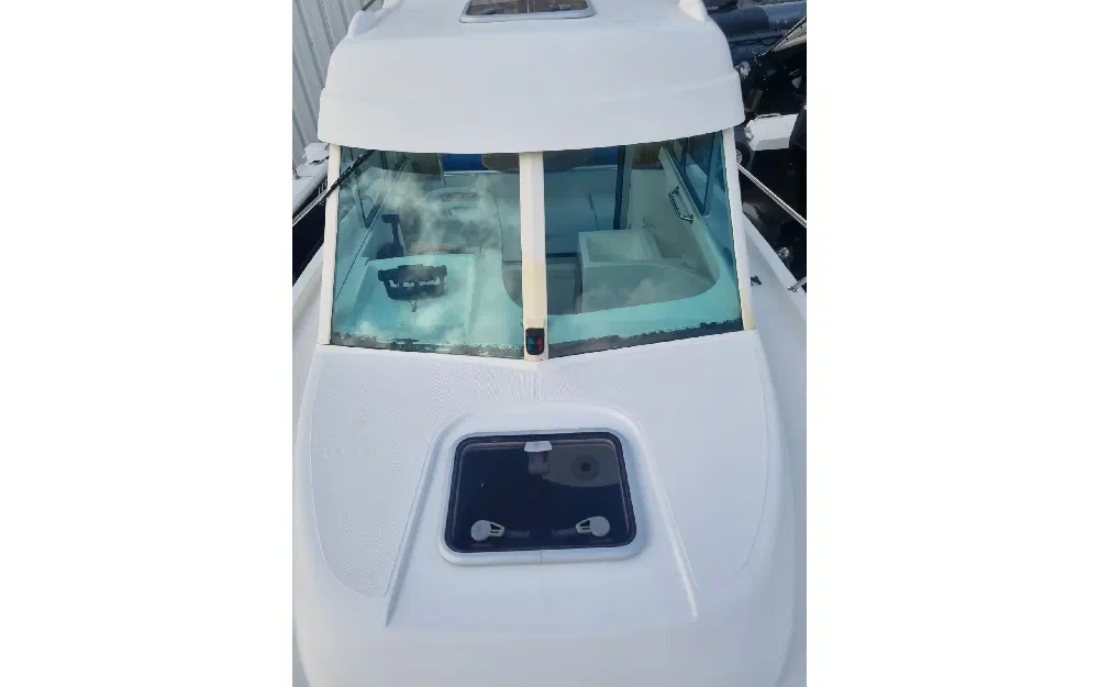 slider 10 Beneteau Antares 650