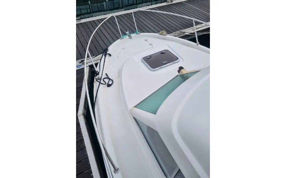 slider 4 Beneteau Antares 650