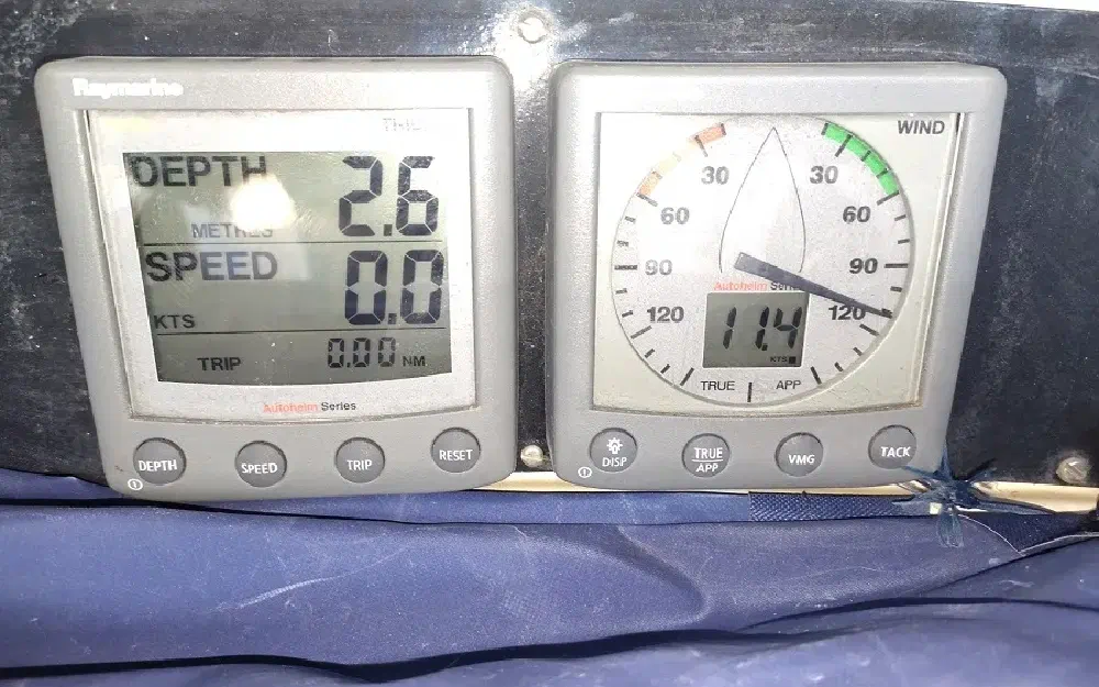 slider 22 Jeanneau Sun Shine 36