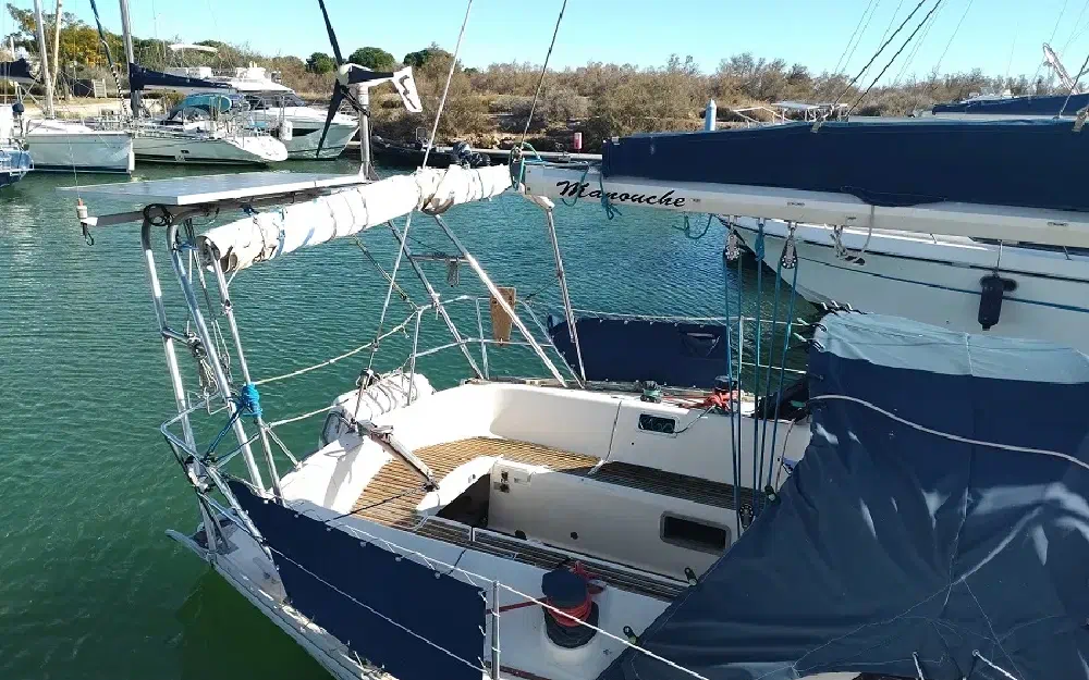 slider 7 Jeanneau Sun Shine 36