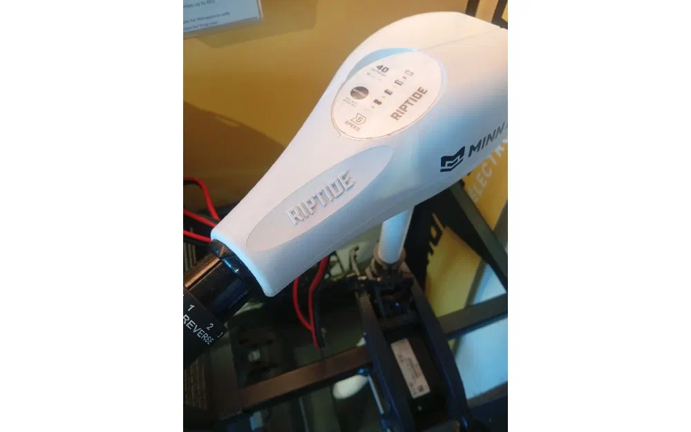 slider 2 RIPTIDE 40 - 76cm 