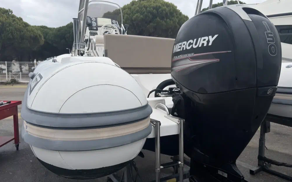 slider 13 Valiant 630 Classic Hypalon