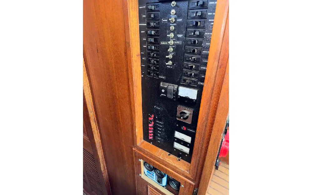 slider 17 Litton  38 Europa