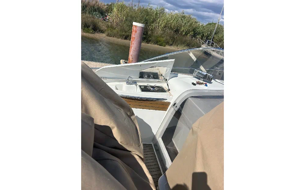 slider 11 Jeanneau Cap Camarat 8.5 WA