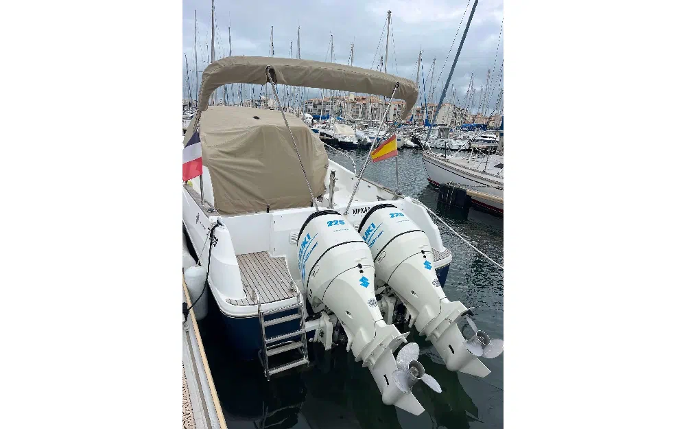 slider 1 Jeanneau Cap Camarat 8.5 WA