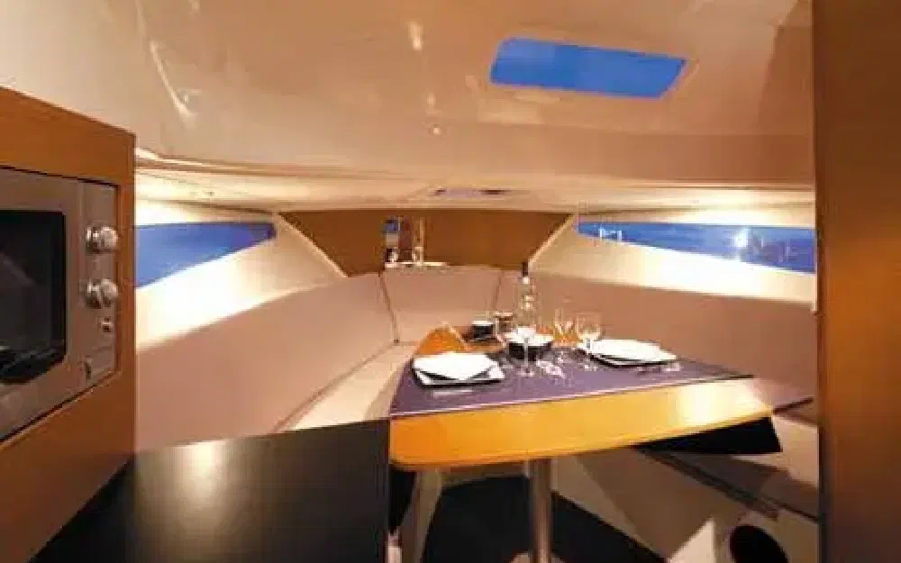 slider 7 Jeanneau Cap Camarat 8.5 WA