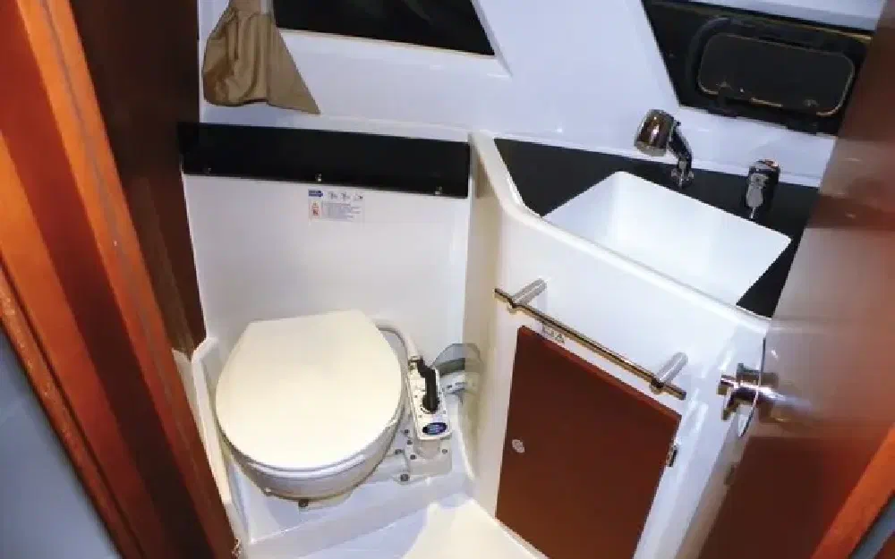 slider 8 Jeanneau Merry Fisher 855