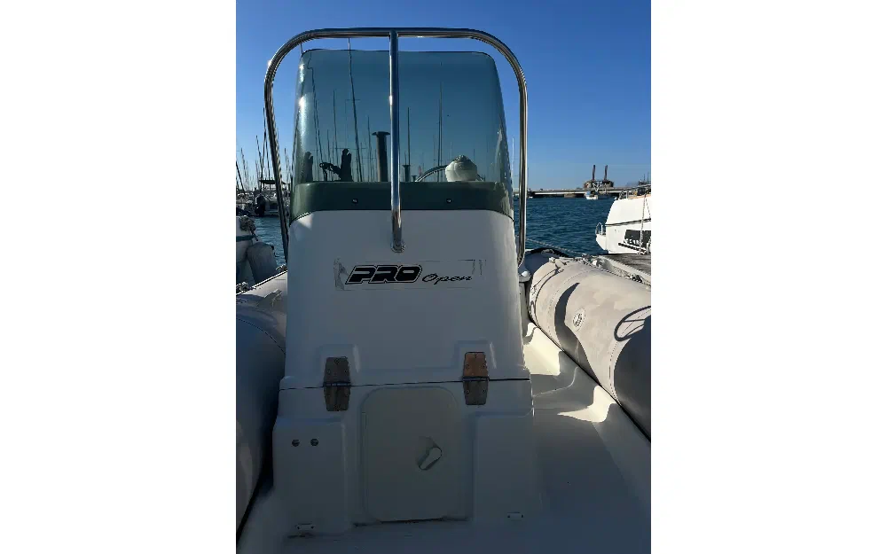 slider 2 Zodiac Pro Open 550