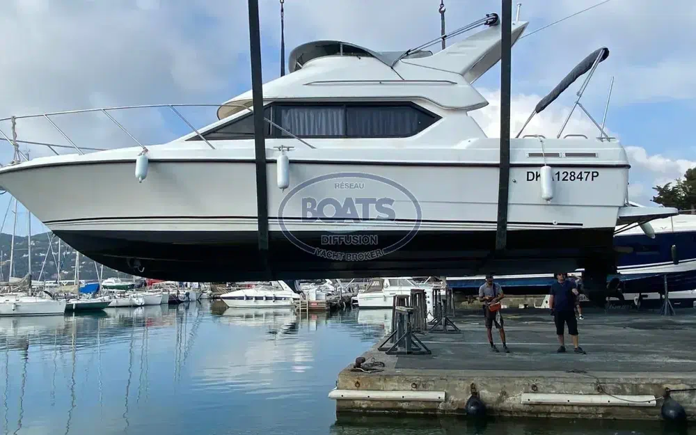 slider 1 Bayliner Cierra 2858