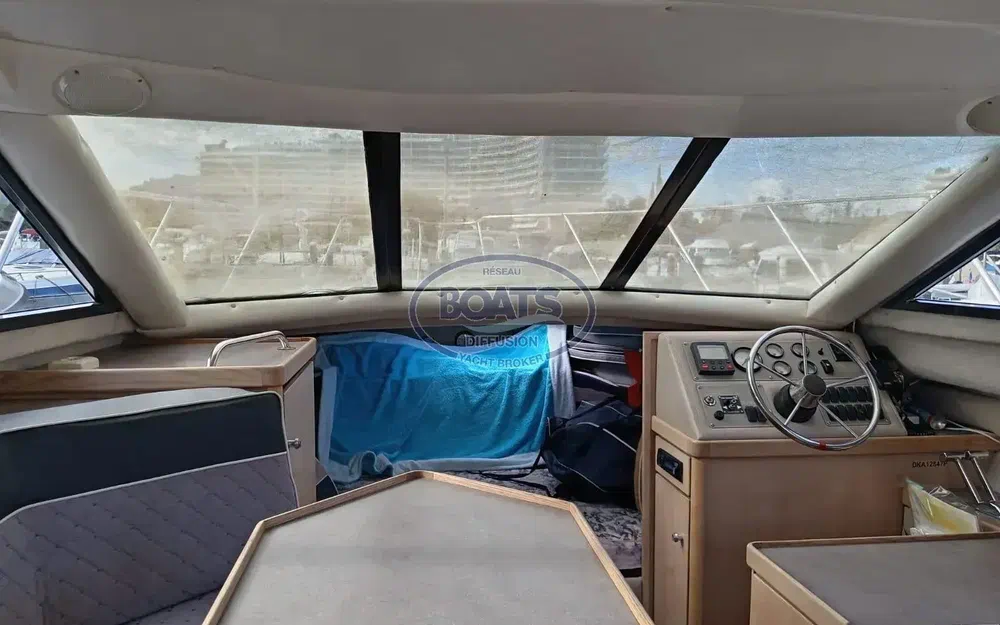 slider 8 Bayliner Cierra 2858