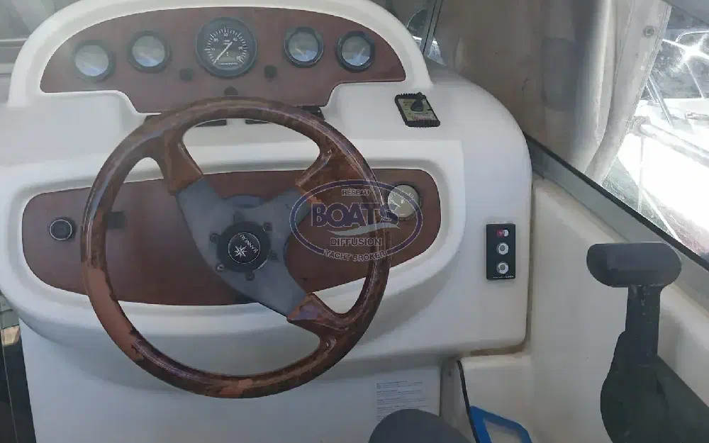 slider 12 Jeanneau Leader 805