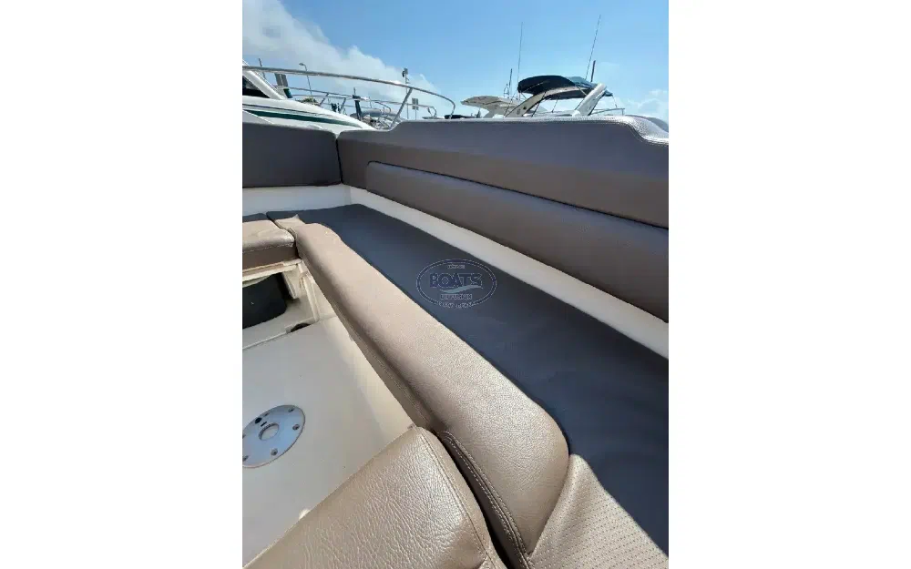 slider 10 Jeanneau Cap Camarat 635