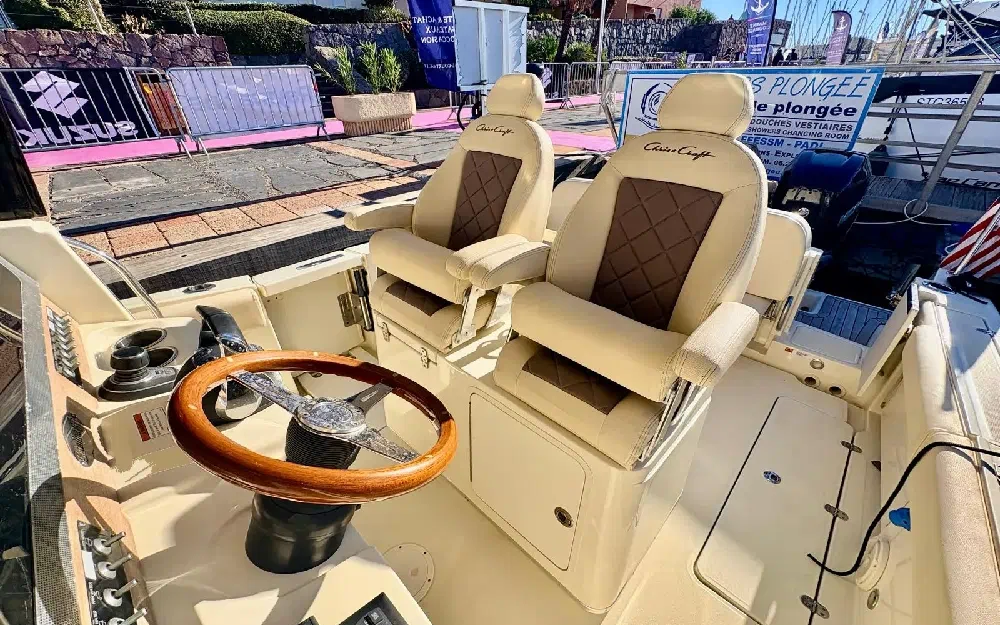 slider 9 Chris Craft Catalina 30