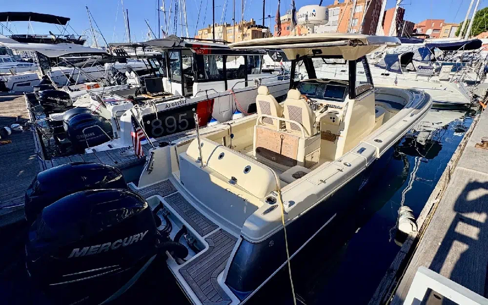 slider 4 Chris Craft Catalina 30