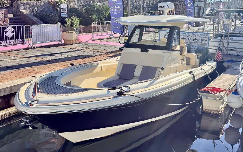 slider 2 Chris Craft Catalina 30