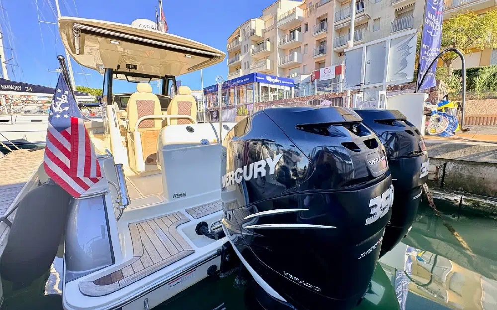 slider 24 Chris Craft Catalina 30