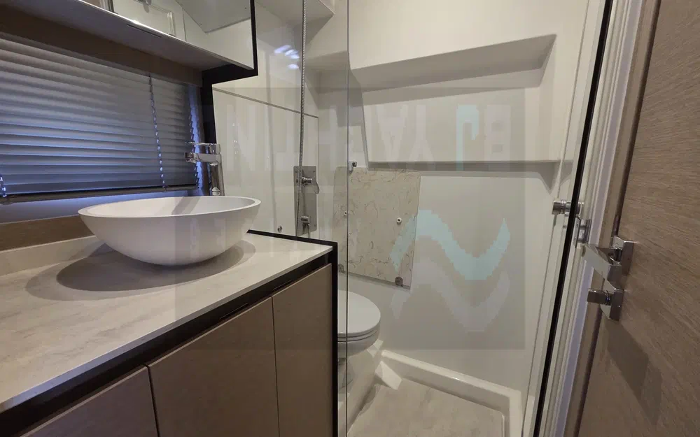 slider 18 Prestige Yachts 420 Fly