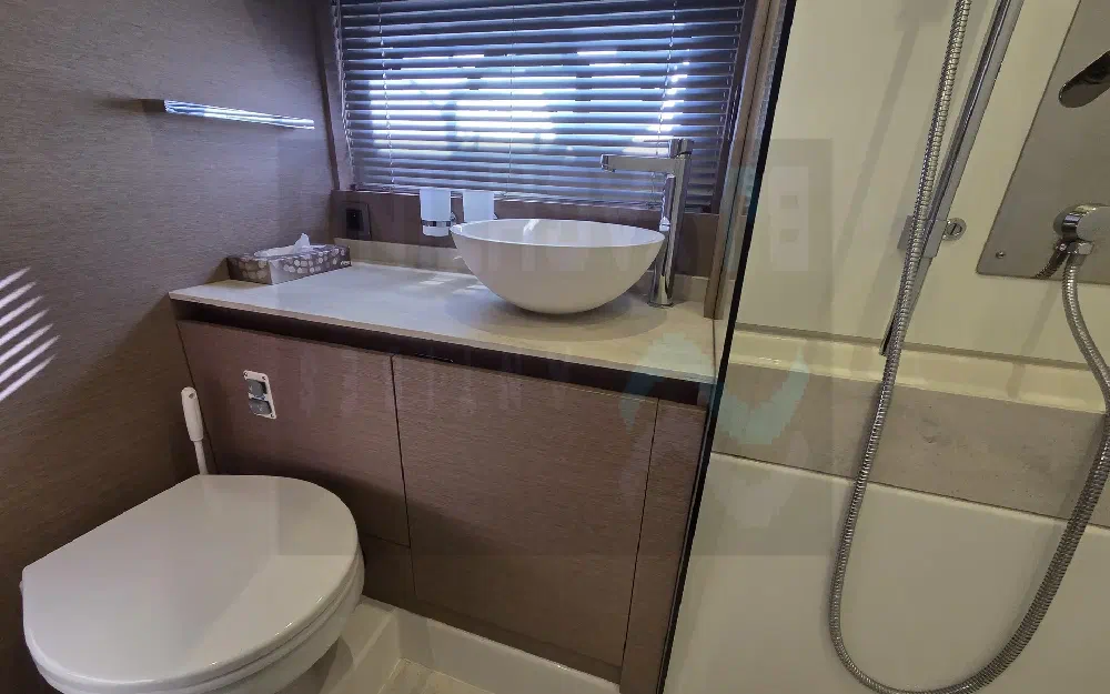 slider 23 Jeanneau Prestige 420 Fly