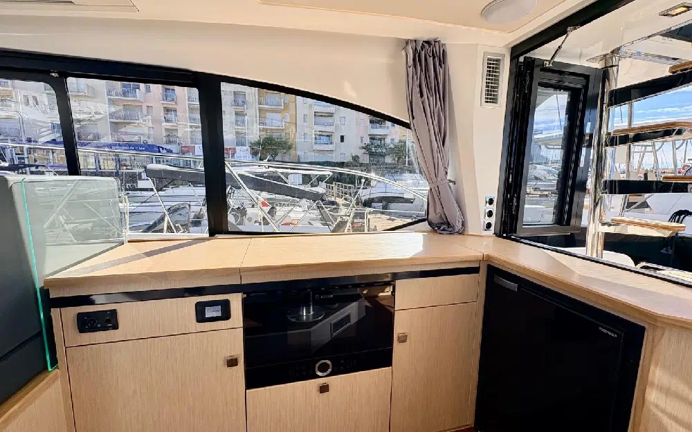 slider 23 Parker Monaco 110 Fly