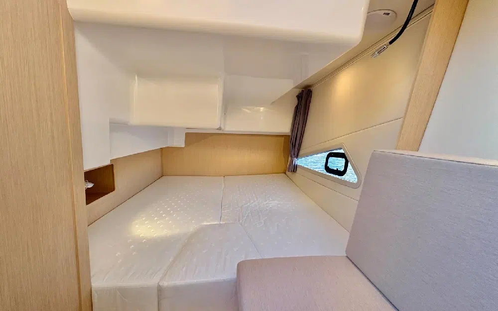 slider 31 Parker Monaco 110 Fly